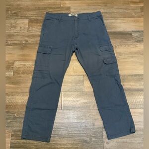 listing-status-banner